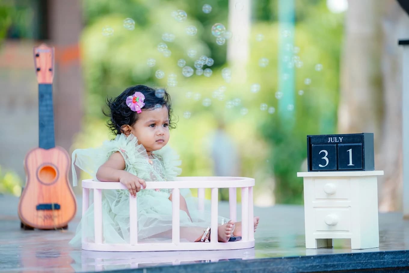 Floating Bubbles Outdoor Crib Milestone